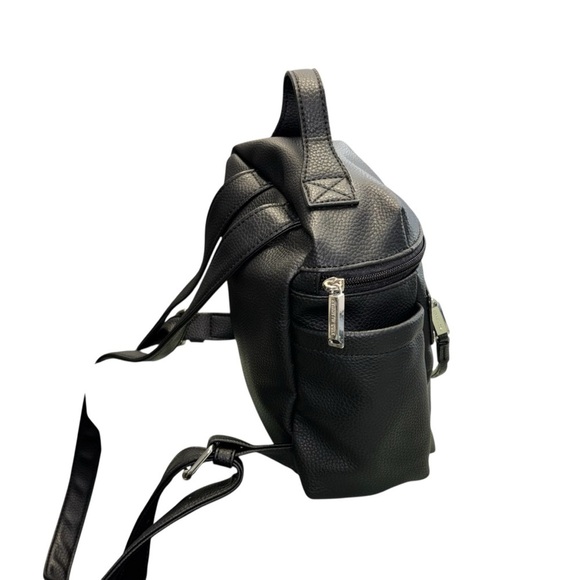 Kenneth Cole Reaction Backpack Bag - Picture 5 of 11